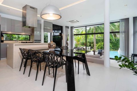 Villa in Rawai, Thailand 3 Schlafzimmer № 166280 - Foto 28