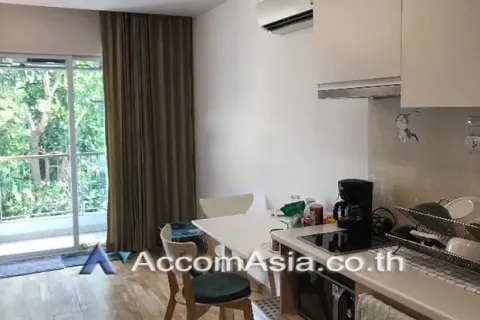 Condominio de 1 dormitorio en Phra Khanong, Bangkok, Tailandia № 217885