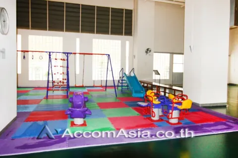 Studio in the Condo in Khlong San, Bangkok, Thailand № 217888 - Foto 9