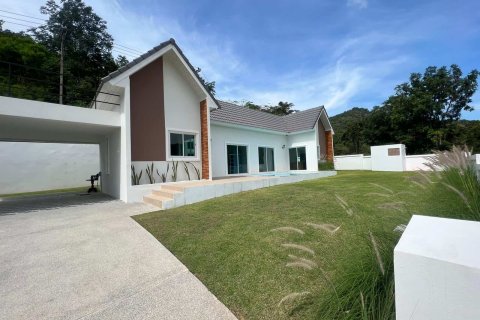 Villa in Hua Hin, Thailand 3 Schlafzimmer № 166693 - Foto 12