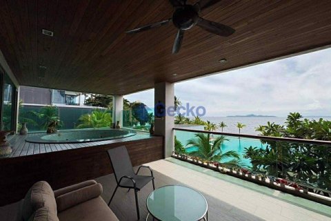 Condo in Pattaya, Thailand, 3 bedrooms  № 195825 - photo 19