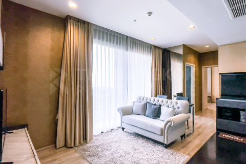 Condo in Bangkok, Thailand, 2 bedrooms  № 184898 - photo 4