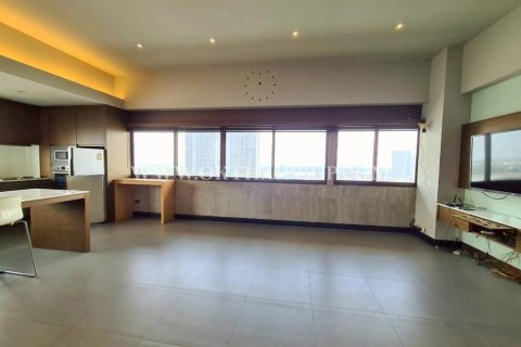 Кондоминиум с 2 спальнями в Нонтхабури, Таиланд № 161822 - фото 3