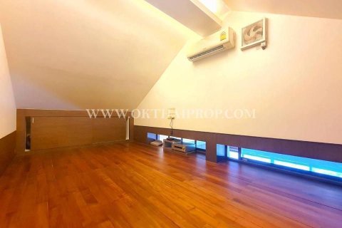 Кондоминиум с 2 спальнями в Нонтхабури, Таиланд № 161822 - фото 11