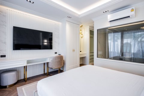 Villa in Phuket, Thailand 3 bedrooms № 161823 - photo 26