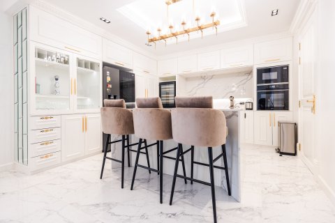 Villa in Phuket, Thailand 3 bedrooms № 161823 - photo 10