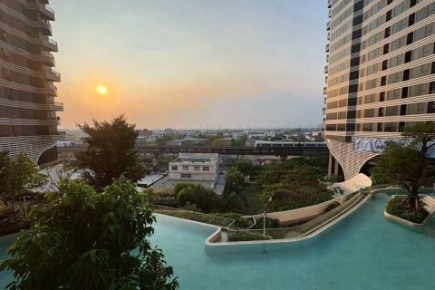 Condo à Bang Na, Bangkok, Thaïlande, 2 chambres  № 164248 - photo 7