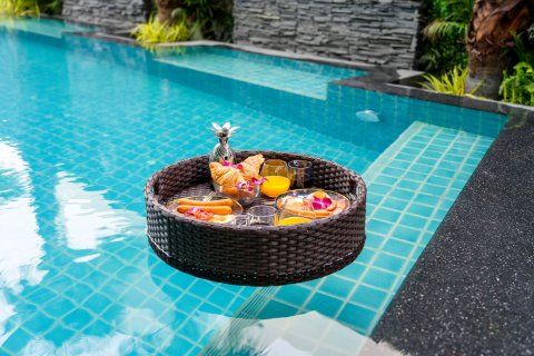 Вилла в Паттайе, Таиланд с 10 спальнями  № 164249 - фото 5