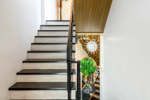 Вилла в Паттайе, Таиланд с 10 спальнями  № 164249 - фото 21