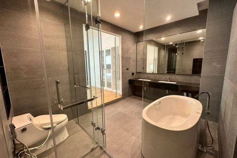 House in Bangkok, Thailand 3 bedrooms № 164247 - photo 18