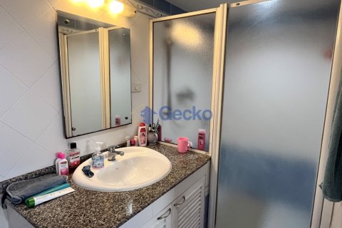 Condominio de 1 dormitorio en Pattaya, Tailandia № 209368 - foto 20