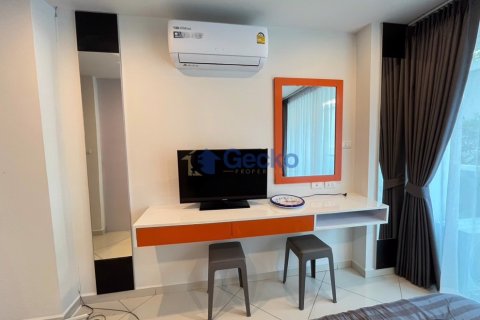 Estudio en el condominio en Pattaya, Tailandia № 209371 - foto 2