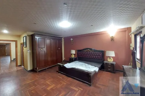 Reihenhaus in Watthana, Bangkok, Thailand 4 Schlafzimmer № 215348 - Foto 8