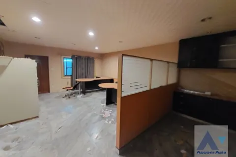 Reihenhaus in Watthana, Bangkok, Thailand 4 Schlafzimmer № 215348 - Foto 4