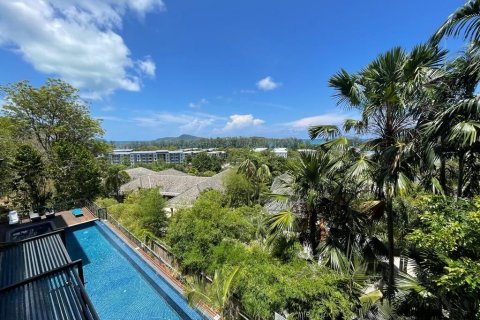 Condo in Phuket, Thailand, 2 bedrooms  № 173447 - photo 16