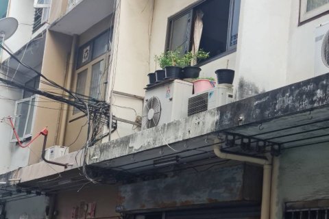 Townhouse à Yan Nawa, Bangkok, Thaïlande 3 chambres № 173442