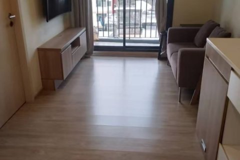 Studio dans le Condo à Din Daeng, Bangkok, Thaïlande  № 173443 - photo 3