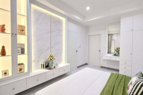 Maison à Pattaya, Thaïlande 3 chambres № 173445 - photo 17