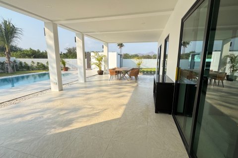 Villa à Hua Hin, Thaïlande 3 chambres № 173446 - photo 7