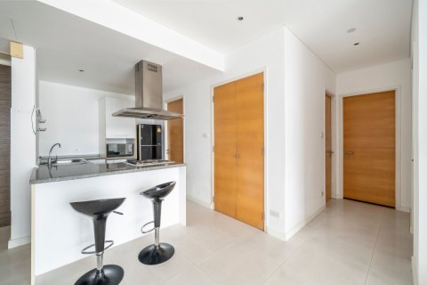 Condo à Khlong Toei, Bangkok, Thaïlande, 2 chambres  № 173444 - photo 12