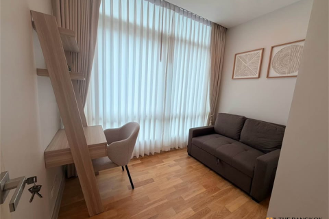 Condo in Bangkok, Thailand, 3 bedrooms № 234060 - photo 5