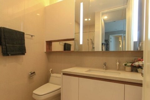 Кондоминиум с 2 спальнями в Патхум Ване, Бангкок, Таиланд № 133873 - фото 9