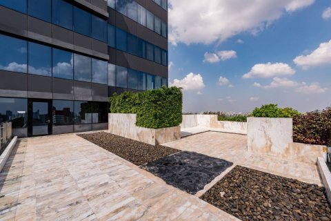 Condo in Bang Rak, Bangkok, Thailand, 2 bedrooms  № 133872 - photo 29