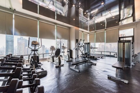 Condo in Bang Rak, Bangkok, Thailand, 2 bedrooms  № 133872 - photo 25