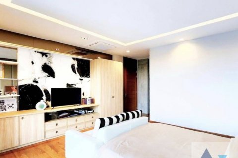 Haus in Watthana, Bangkok, Thailand 6 Schlafzimmer № 216978 - Foto 9