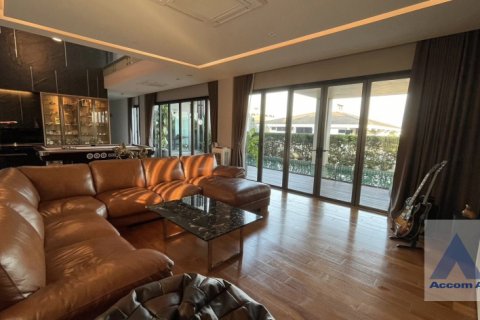 Haus in Watthana, Bangkok, Thailand 6 Schlafzimmer № 216978 - Foto 4