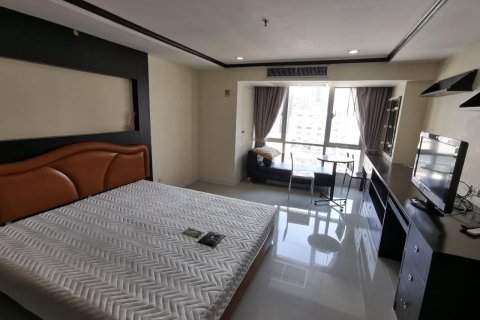 Studio dans le Condo à Watthana, Bangkok, Thaïlande № 150254 - photo 2