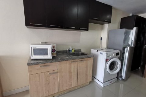 Studio dans le Condo à Watthana, Bangkok, Thaïlande № 150254 - photo 4
