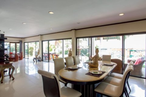 Вилла в Хуа Хине, Таиланд с 3 спальнями  № 150256 - фото 9