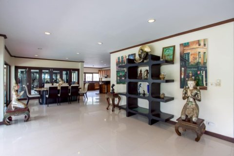 Вилла в Хуа Хине, Таиланд с 3 спальнями  № 150256 - фото 11