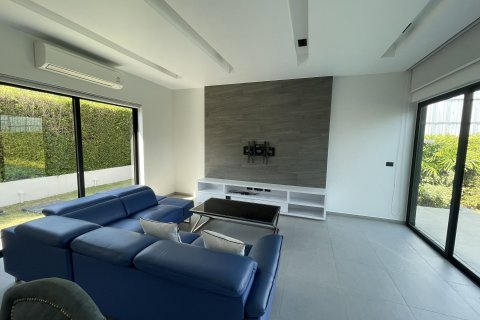 Вилла в Хуа Хине, Таиланд с 3 спальнями  № 154160 - фото 11