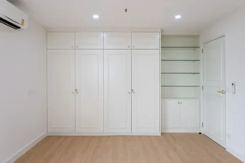 Кондоминиум с 3 спальнями в Ваттхане, Бангкок, Таиланд № 155182 - фото 7