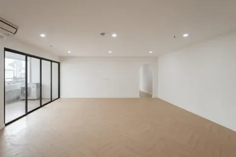 Кондоминиум с 3 спальнями в Ваттхане, Бангкок, Таиланд № 155182 - фото 25