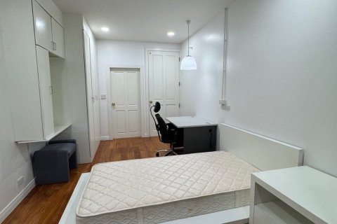 Кондоминиум с 2 спальнями в Патхум Ване, Бангкок, Таиланд № 155177 - фото 10