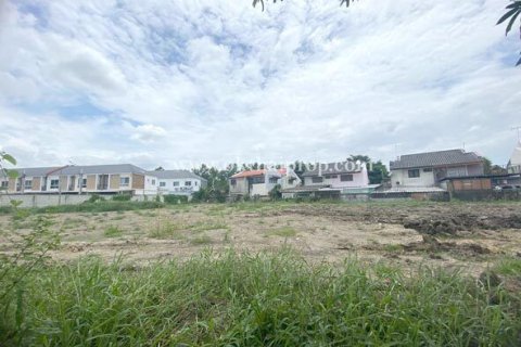 Land in Pak Kret, Thailand 1704 sq.m. № 155179 - photo 6