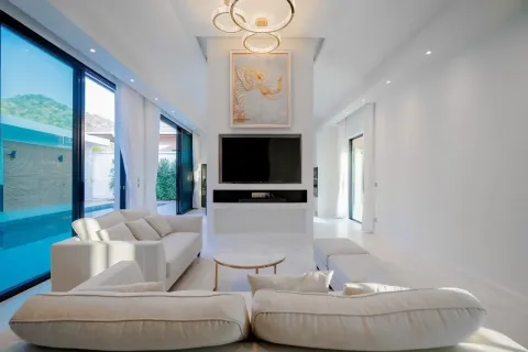 Villa in Hua Hin, Thailand 3 bedrooms № 163406 - photo 3