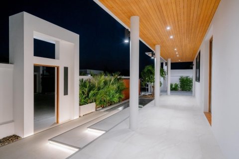 Villa in Hua Hin, Thailand 3 bedrooms № 163406 - photo 24