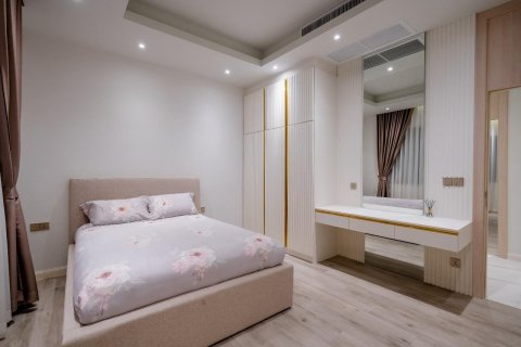 Villa in Hua Hin, Thailand 3 bedrooms № 163406 - photo 19