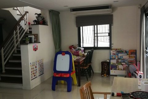 Duplex à Bang Bo District, Thaïlande 3 chambres № 163412 - photo 4