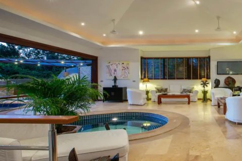 Penthouse in Ko Samui, Thailand 4 bedrooms № 172436 - photo 30