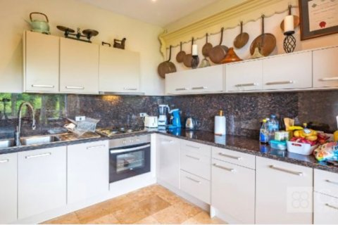 Penthouse in Ko Samui, Thailand 4 bedrooms № 172436 - photo 17