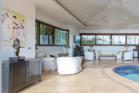 Penthouse in Ko Samui, Thailand 4 bedrooms № 172436 - photo 25