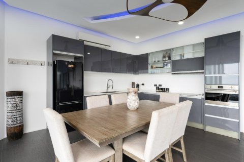 Penthouse in Ko Samui, Thailand 2 bedrooms № 172434 - photo 3