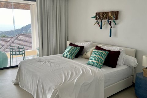 Penthouse in Ko Samui, Thailand 3 bedrooms № 172431 - photo 12