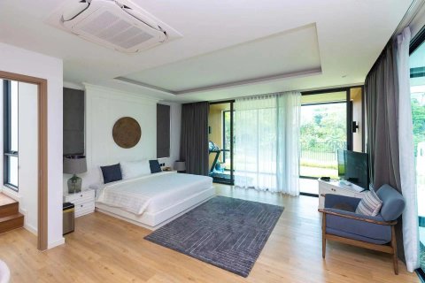 Вилла в Пхукете, Таиланд с 4 спальнями  № 148991 - фото 16