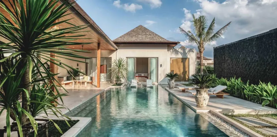 House in Bang Tao, Thailand 4 bedrooms № 45904